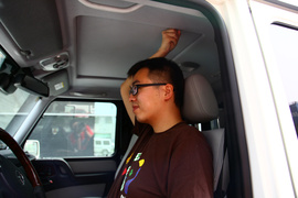 2009款奔驰G500试驾实拍