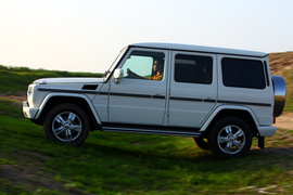 2009款奔驰G500试驾实拍