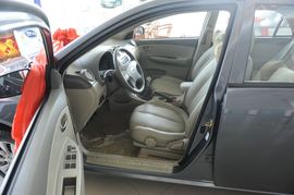 2010款比亚迪G3智能版1．5L手动鑫雅型实拍