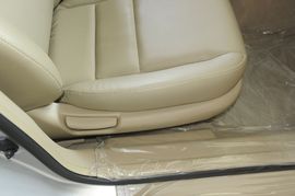 2010款比亚迪F6　2.0L手动尊贵型黄金版实拍