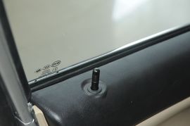 2010款比亚迪F6　2.0L手动尊贵型黄金版实拍