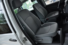 2010款奔驰威霆2.2L
