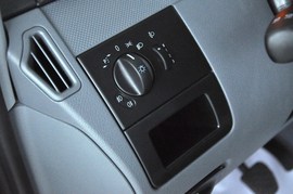 2010款奔驰威霆2.2L
