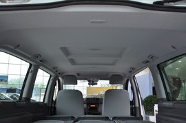 2010款奔驰威霆2.2L