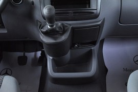 2010款奔驰威霆2.2L