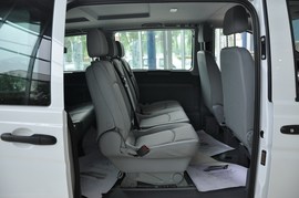 2010款奔驰威霆2.2L