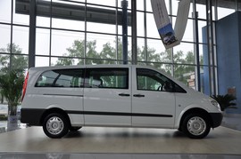 2010款奔驰威霆2.2L