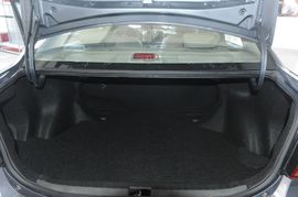 2010款比亚迪G3智能版1.5L手动豪雅型实拍