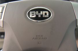 2010款比亚迪G3智能版1.5L手动豪雅型实拍