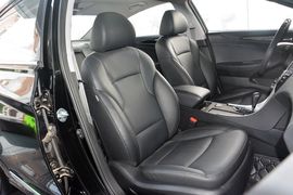 2015款现代索纳塔八经典