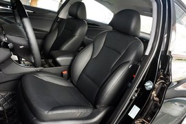 2015款现代索纳塔八经典