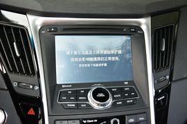 2015款现代索纳塔八经典