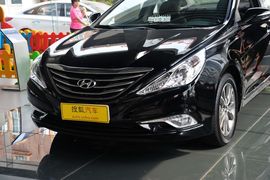 2015款现代索纳塔八经典