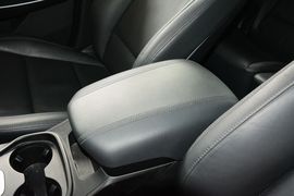 2015款现代全新胜达2.0T自动两驱智能型