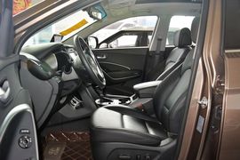 2015款现代全新胜达2.0T自动两驱智能型