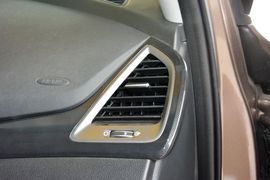 2015款现代全新胜达2.0T自动两驱智能型
