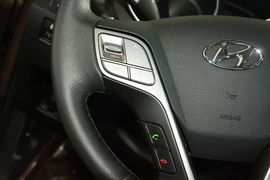 2015款现代全新胜达2.0T自动两驱智能型