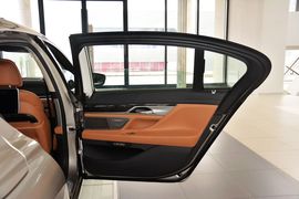 2016款宝马730Li领先型