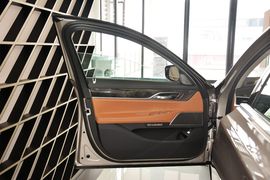 2016款宝马730Li领先型
