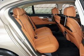 2016款宝马730Li领先型