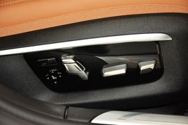 2016款宝马730Li领先型