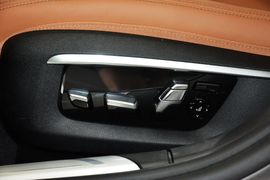 2016款宝马730Li领先型