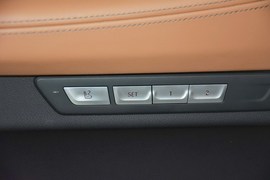 2016款宝马730Li领先型