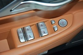 2016款宝马730Li领先型