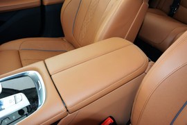 2016款宝马730Li领先型