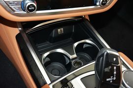 2016款宝马730Li领先型
