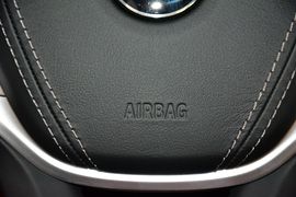 2016款宝马730Li领先型