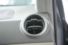 2010款比亚迪G3智能版1.8L自动豪雅型实拍