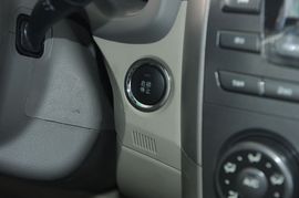 2010款比亚迪G3智能版1.8L自动豪雅型实拍
