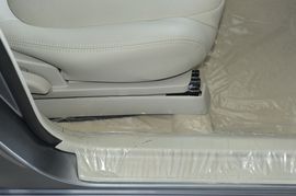 2010款比亚迪G3智能版1.8L自动豪雅型实拍