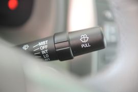 2010款比亚迪G3智能版1.8L自动豪雅型实拍