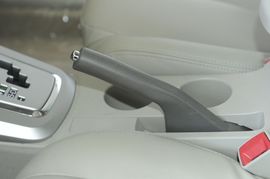 2010款比亚迪G3智能版1.8L自动豪雅型实拍