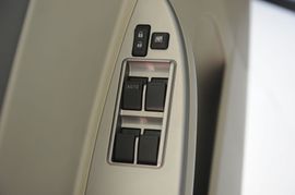 2010款比亚迪G3智能版1.8L自动豪雅型实拍