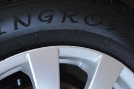 2010款比亚迪G3智能版1.8L自动豪雅型实拍