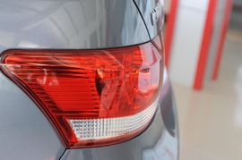 2010款比亚迪G3智能版1.8L自动豪雅型实拍
