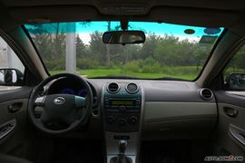 2010款比亚迪G3智能版1.5L手动豪雅型实拍