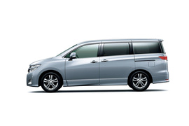   2011款日产ELGRAND