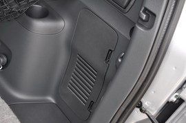 2010款丰田RAV4