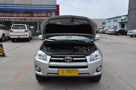 2010款丰田RAV4