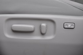2010款丰田RAV4
