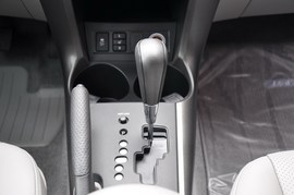 2010款丰田RAV4