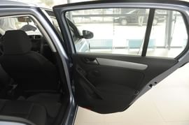 2009款大众高尔夫1.6L手动舒适型实拍