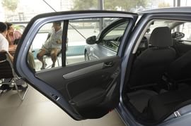 2009款大众高尔夫1.6L手动舒适型实拍