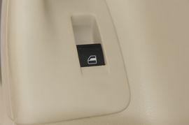2010款大众速腾1.4TSI手动豪华型实拍