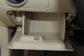 2010款大众速腾1.4TSI手动豪华型实拍