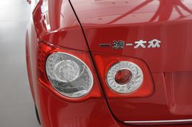 2010款大众速腾1.4TSI手动豪华型实拍